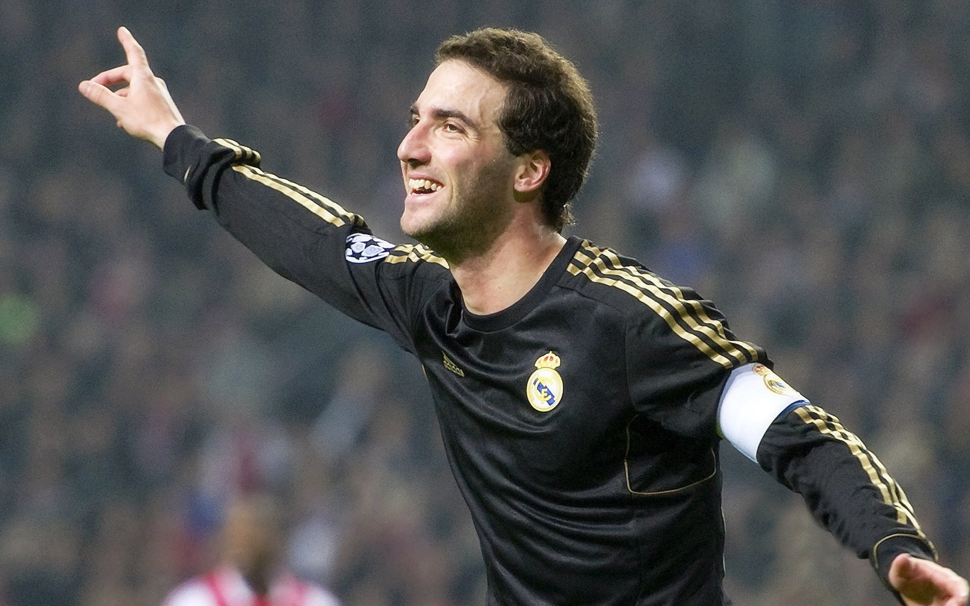 -切尔西前场配合提升破门效率，切尔西前场配合提升破门效率的球员